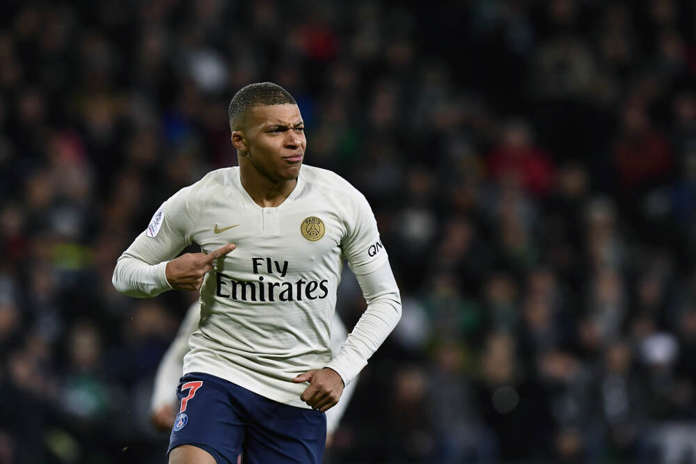 利润预增超400%，存储芯片独角兽，势不可挡！